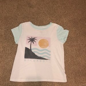 Girls billa bong t-shirt!